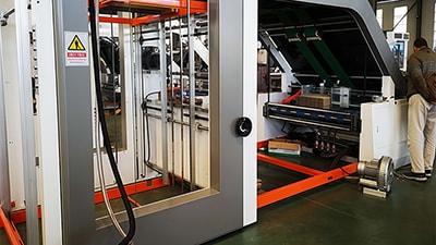 Bottom paper feeder part