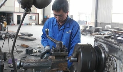 Popular lathe machine for rough turning corn shift